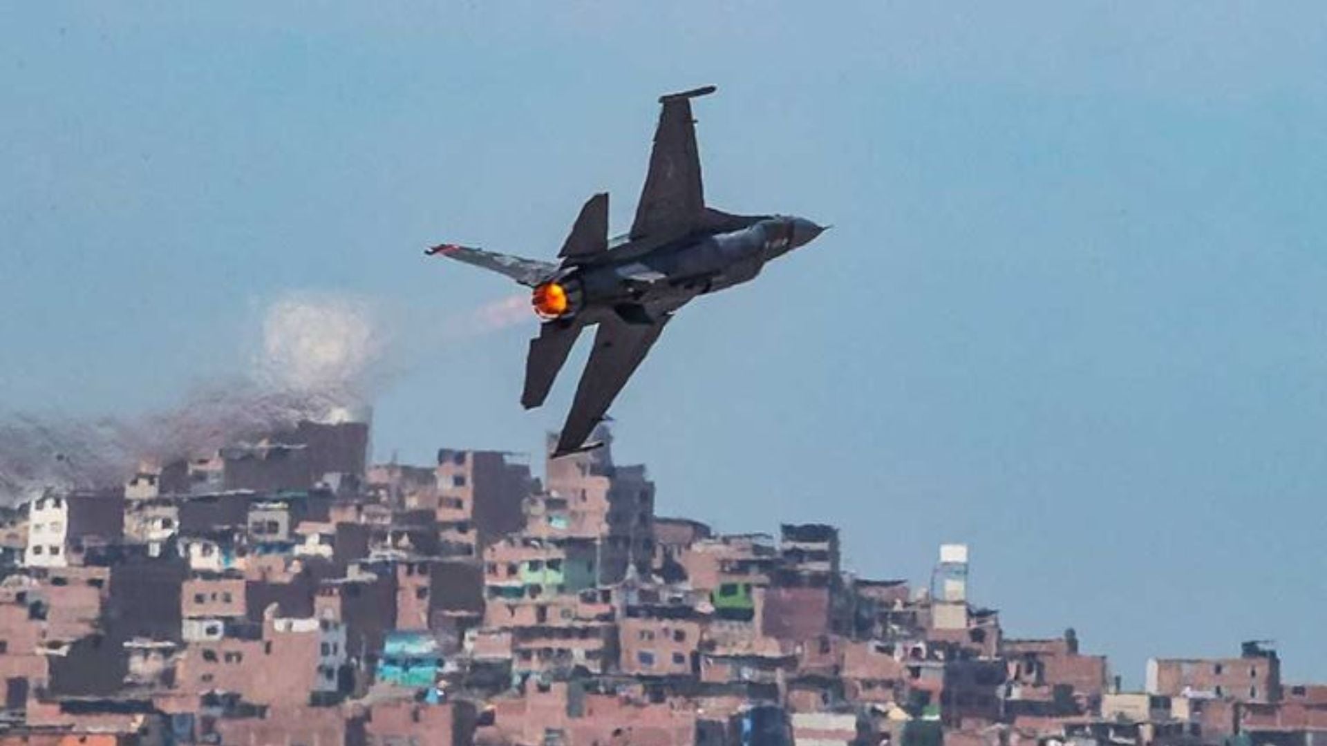 Vuelos gratuitos en Lima: adultos y niños podrán sobrevolar la ciudad en aviones de la FAP este fin de semana