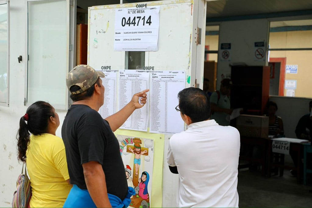 Resultados elecciones Perú 2026: Keiko Fujimori y López Aliaga lideran conteos preliminares en medio de lenta reapertura de mesas este lunes