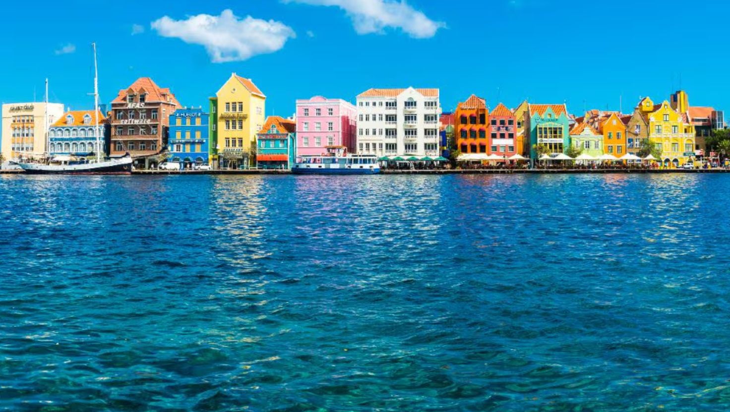 ¿A la conquista del Caribe? Curaçao bate récord de turistas peruanos: flujo aumentó 255% en un año