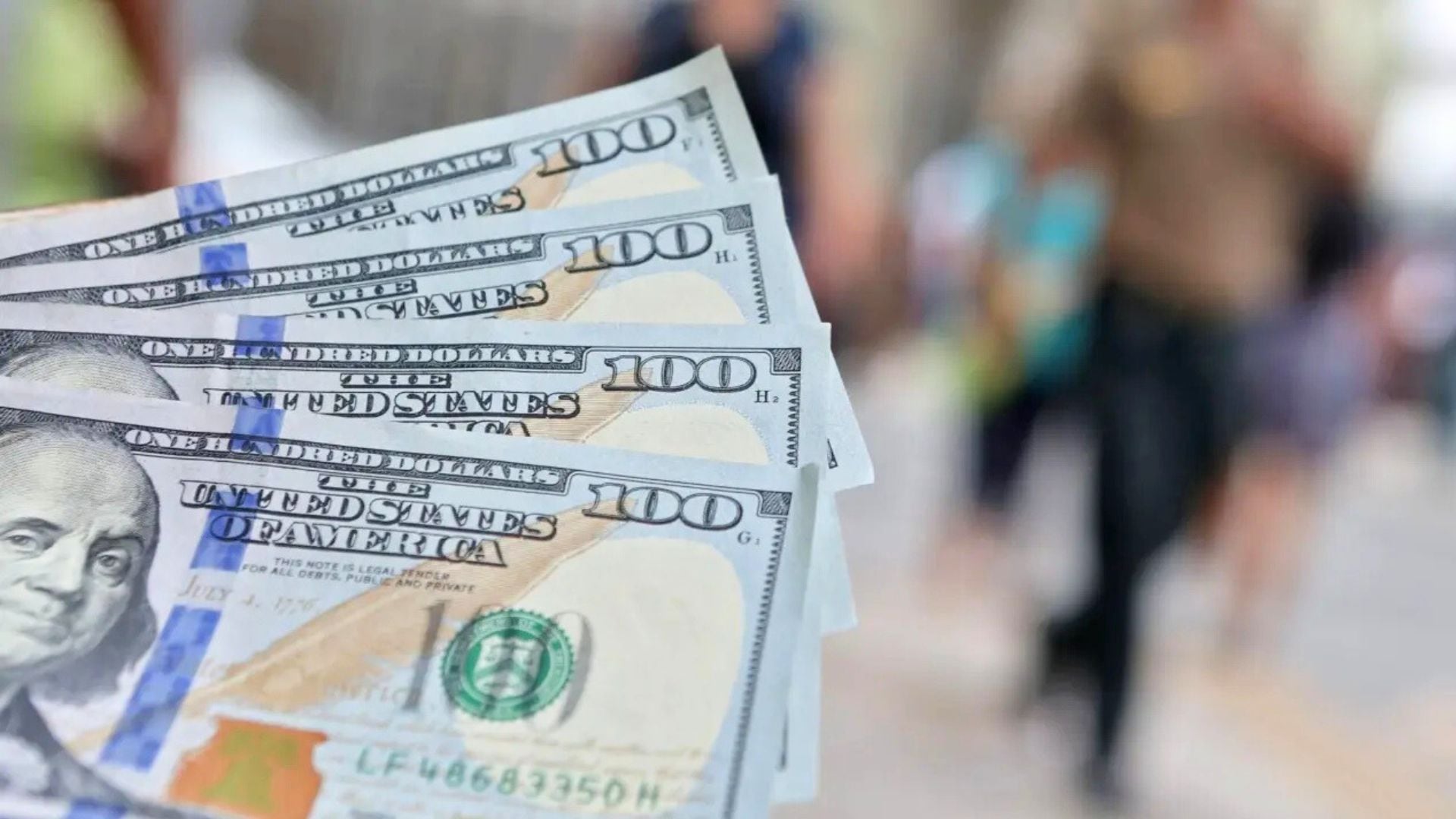 Dólar llegó a su pico más alto en los últimos ocho meses y el sol peruano cayó