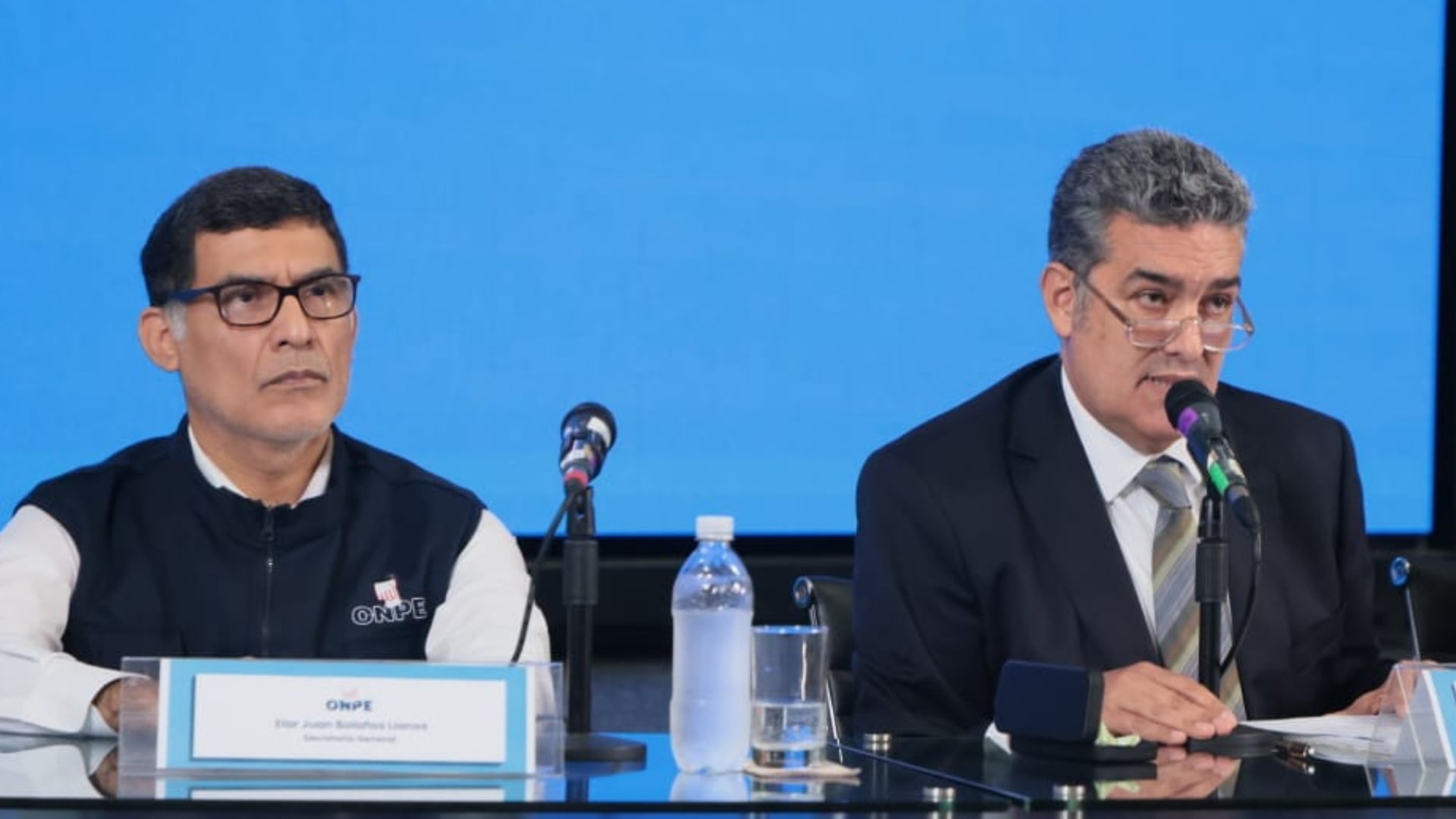 Jefe interino de la ONPE  rechaza acusaciones de exsecretario general en carta de renuncia: “No prueba nada”