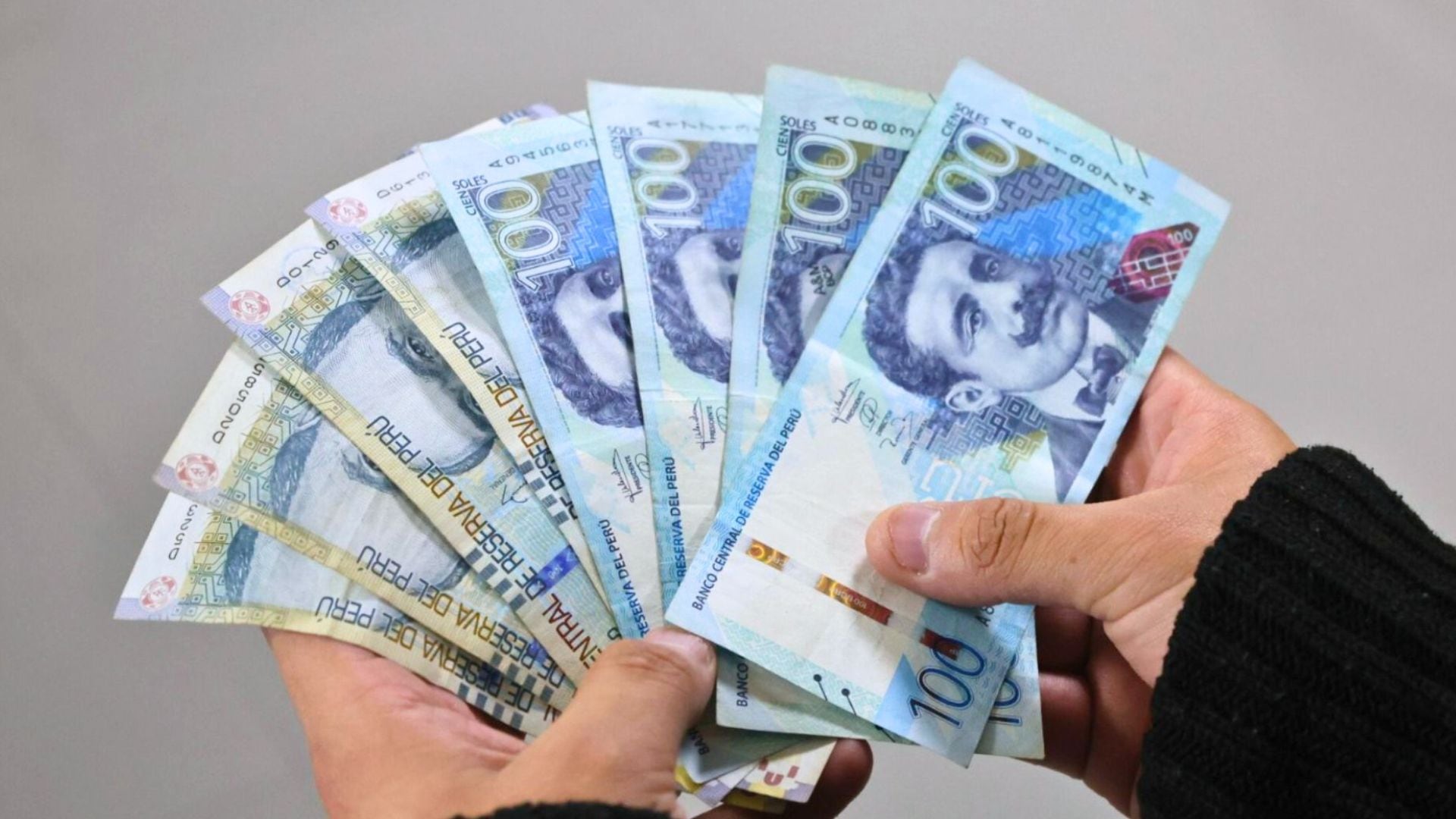 ¿Cuánto reciben los trabajadores peruanos de gratificación? La mitad cobrará S/1.500 o menos