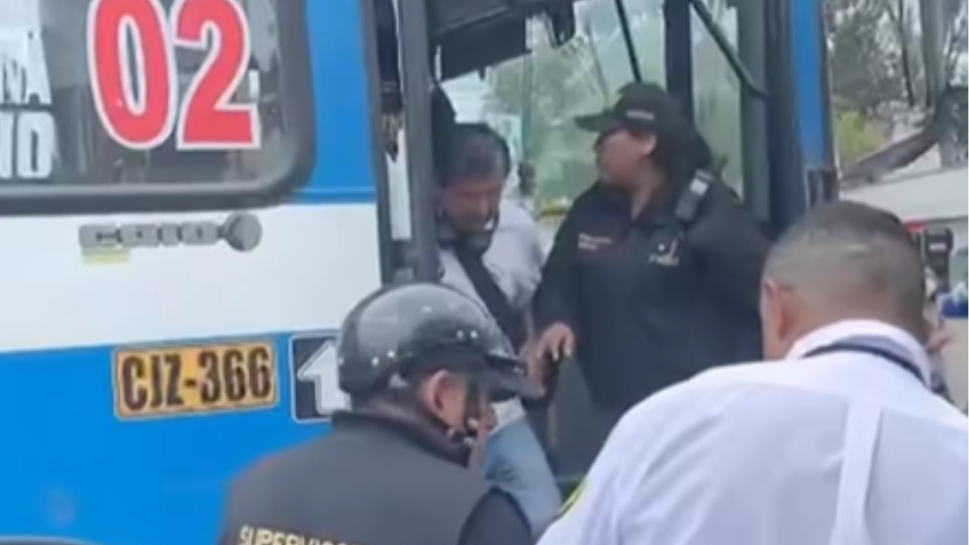 Nuevo ataque a balazos a bus de transporte público en Cercado de Lima deja una pasajera herida de bala